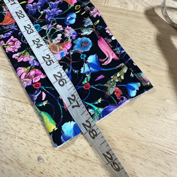 Lululemon Base Pace High-Rise Tight 28" Flowerscope Black Women's Size 2 NWT - Picture 12 of 12